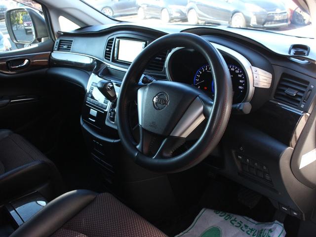 エルグランド ２５０ハイウェイスター　両側電動スライドドア・ハーフレザーシート・Ｂｌｕｅｔｏｏｔｈ接続・フルセグ・フリップダウンモニター・バックカメラ・ＥＴＣ・社外２０インチアルミ・インテリキー・プッシュスタート・オートＡ／Ｃ・ドアバイザ（34枚目）