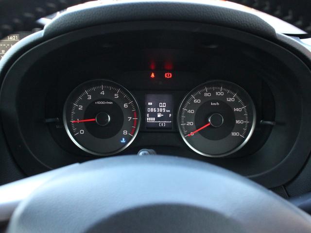 フォレスター ２．０ｉ－Ｌ　６速ＭＴ・Ｂｌｕｅｔｏｏｔｈ接続・バックカメラ・クルーズコントロール・ＥＴＣ・スマートキー・フルセグ・オートＡ／Ｃ・プッシュスタート・ＨＩＤヘッドライト・純正１７インチアルミ・ウィンカーミラー（25枚目）