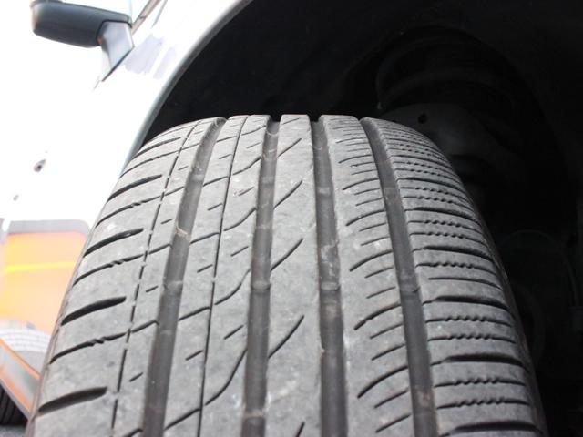 フォレスター ２．０ｉ－Ｌ　６速ＭＴ・Ｂｌｕｅｔｏｏｔｈ接続・バックカメラ・クルーズコントロール・ＥＴＣ・スマートキー・フルセグ・オートＡ／Ｃ・プッシュスタート・ＨＩＤヘッドライト・純正１７インチアルミ・ウィンカーミラー（47枚目）