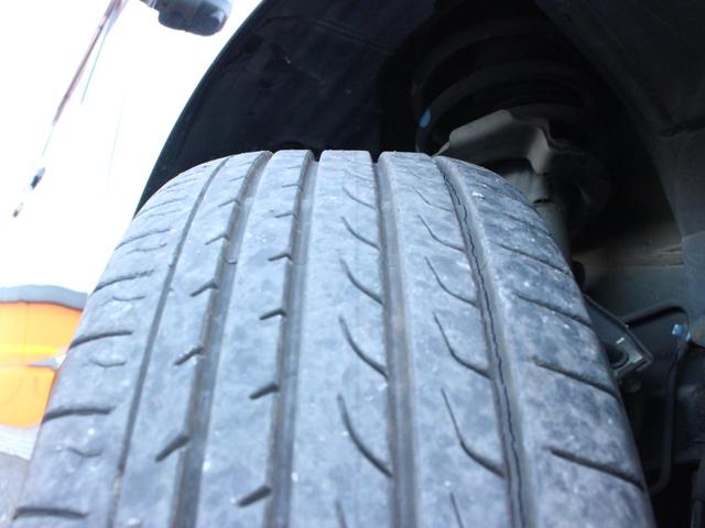 セレナ 　両側電動スライドドア・フリップダウンモニター・アラウンドビューモニター・Ｂｌｕｅｔｏｏｔｈ接続・フロント／サイド／バックカメラ・クルーズコントロール・コーナーセンサー・エアロ・インテリキー・ＨＩＤ（52枚目）