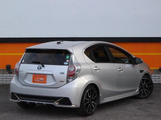 アクア Ｇ　Ｇ’ｓ　専用エアロ／ハーフレザーシート／１７インチアルミ・Ｂｌｕｅｔｏｏｔｈ接続・バックカメラ・ＥＴＣ・スマートキー・シートヒーター・革巻ステアリング・ＡＡ／Ｃ・プッシュスタート・デイライト・ウィンカーミラー（26枚目）