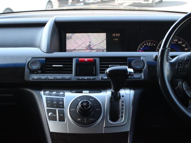 エリシオンプレステージ Ｓ　ＨＤＤナビスペシャルパッケージ　ハーフレザーシート・両側電動スライドドア・フリップダウンモニター・バックカメラ・スマートキー・ウッドコンビハンドル・ＥＴＣ・ＨＩＤヘッドライト・オートＡ／Ｃ・ＨＤＤナビ・ドアバイザー・純正１７アルミ（38枚目）