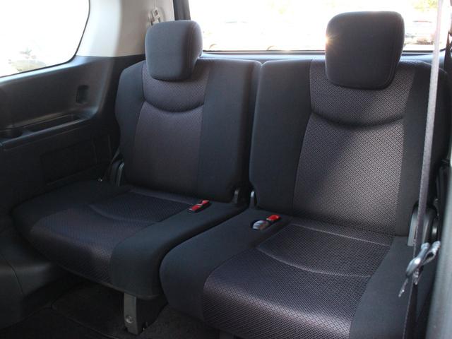 セレナ ハイウェイスター　Ｖエアロセレクション　両側電動スライドドア・フリップダウンモニター・Ｂｌｕｅｔｏｏｔｈ接続・バックカメラ・フルセグ・ＥＴＣ・インテリキー・オートＡ／Ｃ・ナビ・プッシュスタート・クルーズコントロール・ドアバイザー・純正アルミ（10枚目）