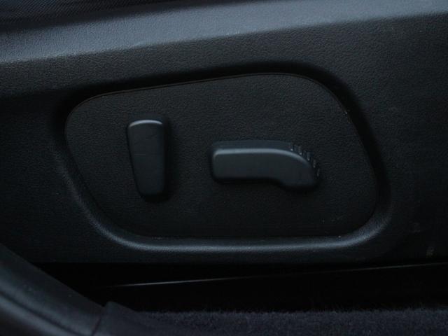 ＸＶ ２．０ｉ－Ｌ　アイサイト　ＫＥＮＳＴＹＬＥエアロ・バグガード・ルーフレール・電動シート・追従クルーズコントロール・スマートキー・オートＡ／Ｃ・ＨＤＤナビ・ＨＩＤヘッドライト・純正１７インチアルミ・パドルシフト（6枚目）