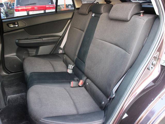 ＸＶ ２．０ｉ－Ｌ　アイサイト　ＫＥＮＳＴＹＬＥエアロ・バグガード・ルーフレール・電動シート・追従クルーズコントロール・スマートキー・オートＡ／Ｃ・ＨＤＤナビ・ＨＩＤヘッドライト・純正１７インチアルミ・パドルシフト（10枚目）