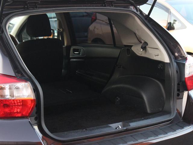 ＸＶ ２．０ｉ－Ｌ　アイサイト　ＫＥＮＳＴＹＬＥエアロ・バグガード・ルーフレール・電動シート・追従クルーズコントロール・スマートキー・オートＡ／Ｃ・ＨＤＤナビ・ＨＩＤヘッドライト・純正１７インチアルミ・パドルシフト（31枚目）