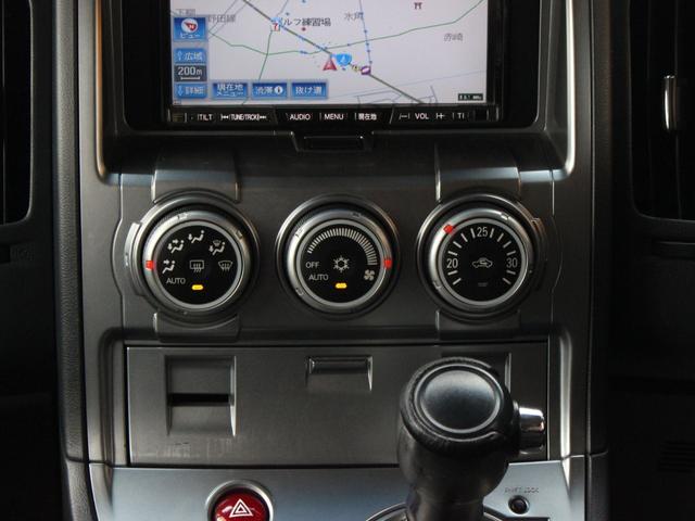 デリカＤ：５ Ｇ　パワーパッケージ　トリプルサンルーフ・後席モニター・サイドステップ・ＪＡＯＳリヤスキッドプレート＆ドアハンドルカバー・スマートキー・クルーズコントロール・フルセグ・電動スライドドア・パドルシフト・社外１６インチアルミ（15枚目）