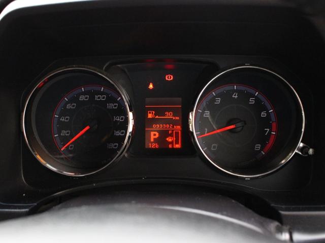 デリカＤ：５ Ｇ　パワーパッケージ　トリプルサンルーフ・後席モニター・サイドステップ・ＪＡＯＳリヤスキッドプレート＆ドアハンドルカバー・スマートキー・クルーズコントロール・フルセグ・電動スライドドア・パドルシフト・社外１６インチアルミ（27枚目）