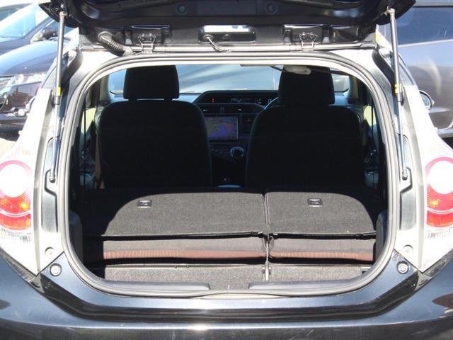 アクア Ｇ　ＬＥＤヘッドライト・Ｂｌｕｅｔｏｏｔｈ接続・バックカメラ・ＥＴＣ・ドライブレコーダー・スマートキー・プッシュスタート・フルセグ・ＥＴＣ・オートＡ／Ｃ・革巻きステアリング・ドアバイザー・ウィンカーミラー（10枚目）