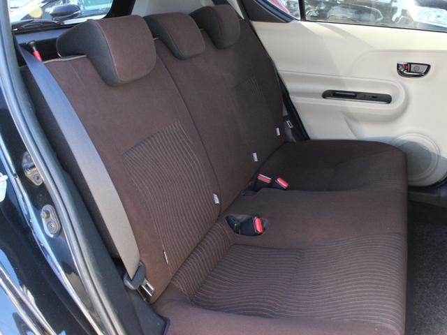 アクア Ｇ　ＬＥＤヘッドライト・Ｂｌｕｅｔｏｏｔｈ接続・バックカメラ・ＥＴＣ・ドライブレコーダー・スマートキー・プッシュスタート・フルセグ・ＥＴＣ・オートＡ／Ｃ・革巻きステアリング・ドアバイザー・ウィンカーミラー（38枚目）