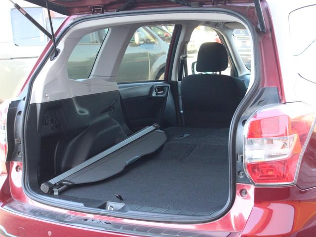 フォレスター ２．０ｉ－Ｓ　アイサイト　パワーシート・シートヒーター・Ｂｌｕｅｔｏｏｔｈ接続・バックカメラ・ＥＴＣ・追従クルーズコントロール・スマートキー・オートＡ／Ｃ・フルセグ・ルーフキャリア・ＨＩＤヘッドライト・純正１８インチアルミ（40枚目）