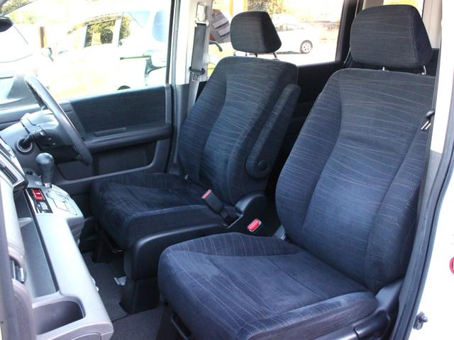 ステップワゴン G Lパッケージ 両側電動スライドドア・バックカメラ・フリップダウンモニター・ETC・オートA/C・キーレス・HDDナビ・音楽録音・地デジ・社外15インチアルミ・ドアバイザー・ウィンカーミラー(5枚目)