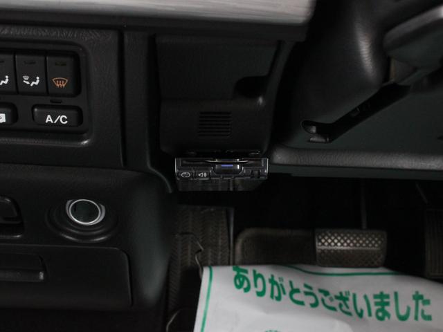 Ｓ－ＭＸ ローダウン　ＨＤＤナビ・ＣＤ／ＤＶＤ再生・音楽録音・ＥＴＣ・革調シートカバー・社外１５インチアルミ・革巻きステアリング・キーレス・ドアバイザー（12枚目）