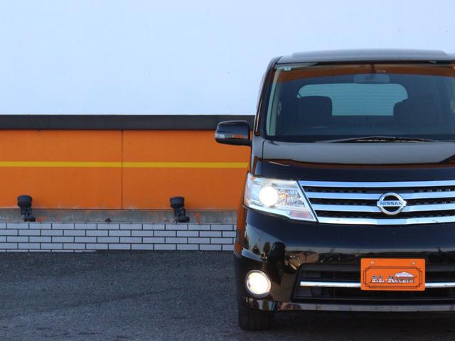 セレナ ハイウェイスター　Ｖエアロセレクション　両側電動スライドドア・バックカメラ・フリップダウンモニター・インテリキー・ＥＴＣ・ＡＡ／Ｃ・ＣＤ／ＤＶＤ再生・ＨＤＤナビ・フルセグ・ＨＩＤヘッドライト・エアロ・純正１６インチアルミ・プッシュスタート（18枚目）