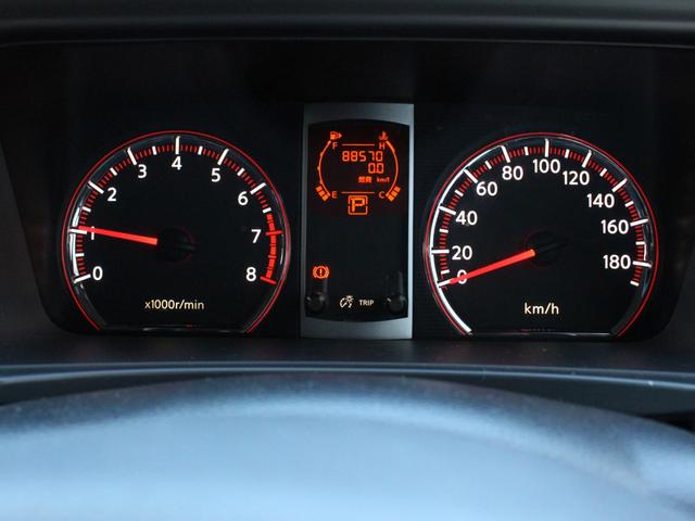 セレナ ハイウェイスター　Ｖエアロセレクション　両側電動スライドドア・バックカメラ・フリップダウンモニター・インテリキー・ＥＴＣ・ＡＡ／Ｃ・ＣＤ／ＤＶＤ再生・ＨＤＤナビ・フルセグ・ＨＩＤヘッドライト・エアロ・純正１６インチアルミ・プッシュスタート（22枚目）