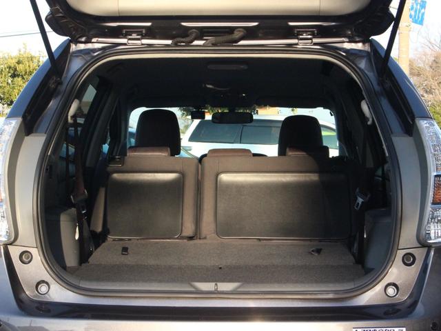 プリウスアルファ G 7人乗り・LEDヘッドライト・バックカメラ・ETC・スマートキー・プッシュスタート・ドライブレコーダー・コーナーセンサー・オートA/C・革巻きハンドル・ドアバイザー・純正16インチアルミ(11枚目)