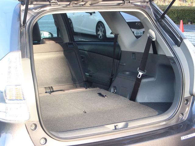 プリウスアルファ G 7人乗り・LEDヘッドライト・バックカメラ・ETC・スマートキー・プッシュスタート・ドライブレコーダー・コーナーセンサー・オートA/C・革巻きハンドル・ドアバイザー・純正16インチアルミ(30枚目)