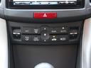 ２０ＴＬ　スマートスタイルパッケージ　ＨＩＤ・ＨＤＤナビ・ＤＶＤ再生・ワンセグ・音楽録音・バックカメラ・クルーズコントロール・スマートキー・本革巻きＨ・パドルシフト・純正１７ｉｎアルミ・ＥＴＣ・ドラレコ（17枚目）