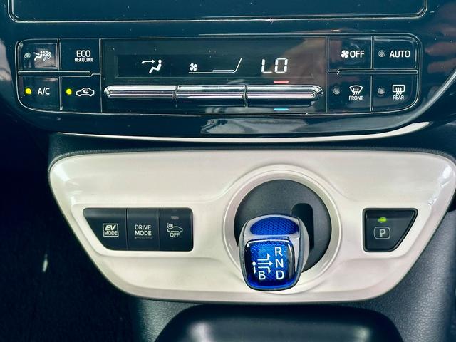 プリウス S ビルトインETC ドライブレコーダー(23枚目)