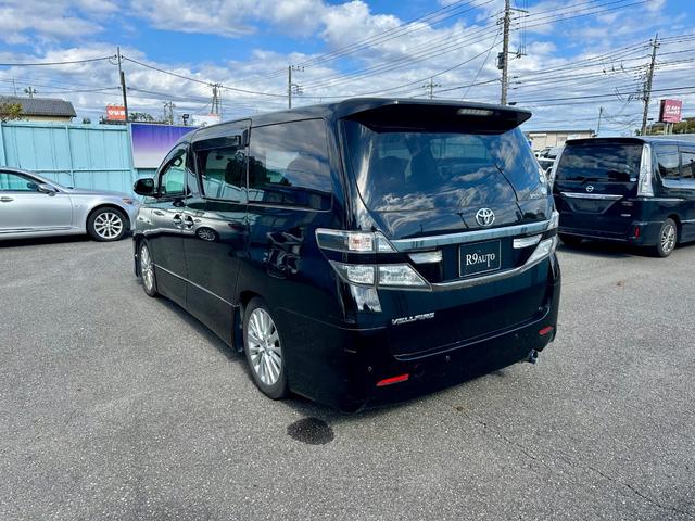 ヴェルファイア ２．４Ｚ　純正ナビゲーション　バックカメラ　フリップダウンモニター　パワースライドドア　ダブルサンルーフ　スマートキー　プッシュスタート　キーレスエントリー　ＥＴＣ（10枚目）