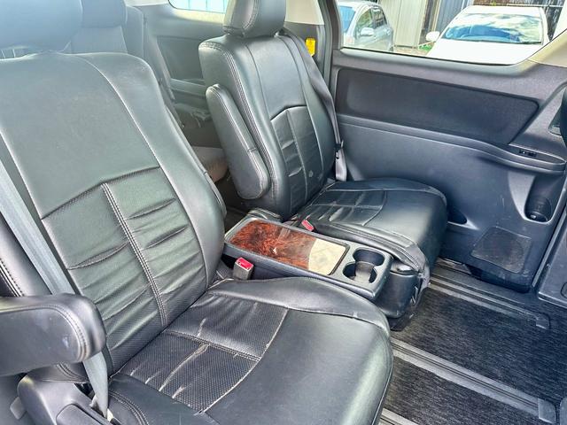 ヴェルファイア ２．４Ｚ　純正ナビゲーション　バックカメラ　フリップダウンモニター　パワースライドドア　ダブルサンルーフ　スマートキー　プッシュスタート　キーレスエントリー　ＥＴＣ（16枚目）