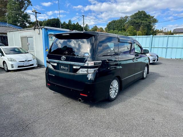 ヴェルファイア ２．４Ｚ　純正ナビゲーション　バックカメラ　フリップダウンモニター　パワースライドドア　ダブルサンルーフ　スマートキー　プッシュスタート　キーレスエントリー　ＥＴＣ（56枚目）