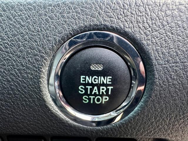 ヴェルファイア ２．４Ｚ　純正ナビゲーション　バックカメラ　フリップダウンモニター　パワースライドドア　ダブルサンルーフ　スマートキー　プッシュスタート　キーレスエントリー　ＥＴＣ（62枚目）