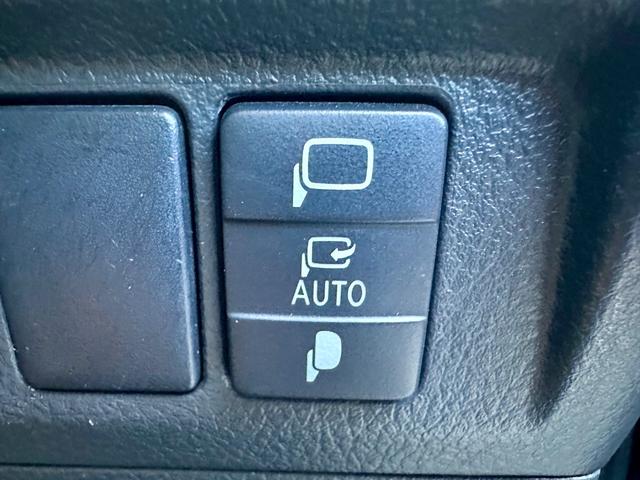 アルファード ２４０ＳプライムセレクションＩＩタイプゴルドＩＩ　純正ナビゲーション　ＥＴＣ　バックカメラ　　ドライブレコーダー　スマートキー　キーレスエントリー　プッシュスタート（26枚目）