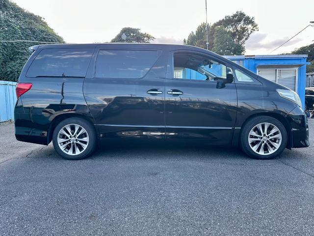 アルファード ２４０ＳプライムセレクションＩＩタイプゴルドＩＩ　純正ナビゲーション　ＥＴＣ　バックカメラ　　ドライブレコーダー　スマートキー　キーレスエントリー　プッシュスタート（64枚目）