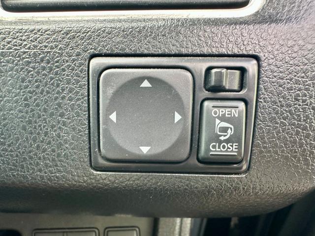 セレナ ハイウェイスター　Ｓ－ハイブリッド　両側パワースライドドア　フリップダウンモニター　社外ナビゲーション　バックカメラ　プッシュスタート　スマートキー（20枚目）