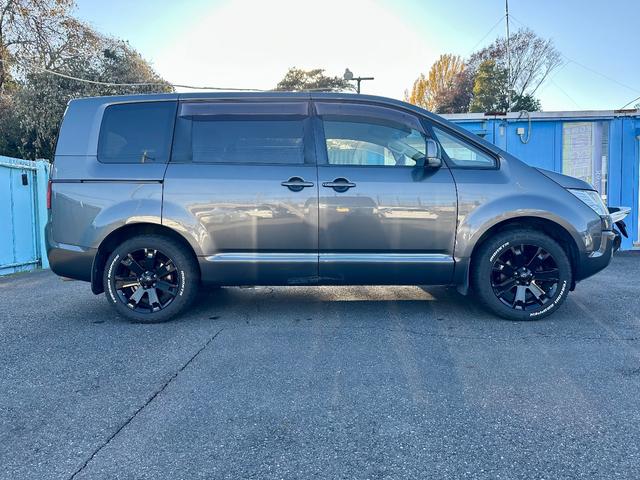 デリカD:5 M フリップダウンモニター パワースライドドア バックカメラ ETC スマートキー キーレスエントリー(7枚目)