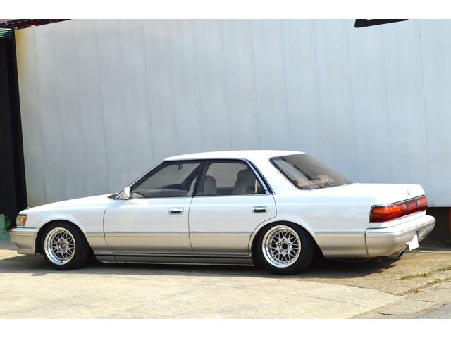 チェイサー ２．５ＧＴツインターボ　５ＭＴ載替済公認　ＪＺＸ８１　パールホワイトＩＩ純正色塗装（２２Ｋ）（3枚目）