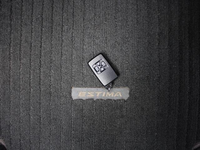 エスティマ アエラス　後期型・両側パワースライドドア・メモリーナビ・フルセグ・Ｂｌｕｅｔｏｏｔｈ接続・スマートキー・ＥＴＣ・クルコン・ウインカーミラー・プライバシーガラス・ＡＡＣ（18枚目）