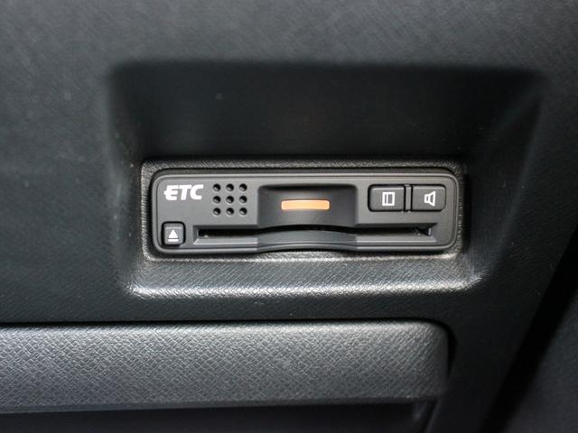 ステップワゴンスパーダ Ｚ　インターナビセレクション　後期型・両側パワースライドドア・ＨＤＤナビ・地デジ・バックカメラ・クルーズコントロール・ＥＴＣ・スマートキー・ＨＩＤヘッドライト・フォグ・パドルシフト・ウインカーミラー・オートエアコン・ロッドホルダー（17枚目）