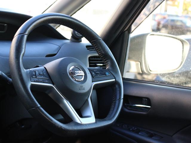 セレナ ハイウェイスター　Ｖセレクション　ワンオーナー・９ｉｎナビ・アラウンドビューモニター・両側パワースライドドア・フルセグ・Ｂｌｕｅｔｏｏｔｈ接続・プロパイロット・ＥＴＣ・パークアシスト・インテリキー・プッシュスタート・ＬＥＤヘッドライト（16枚目）