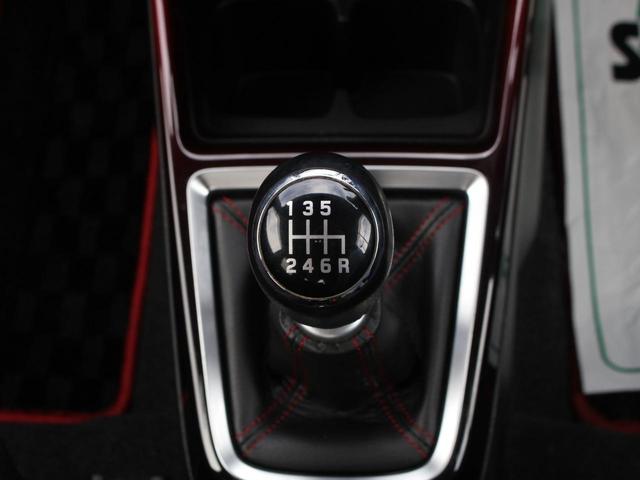 スイフトスポーツ ベースグレード　６速ＭＴ・純正８インチナビ・ＬＥＤヘッドライト・フルセグ・Ｂｌｕｅｔｏｏｔｈ接続・スマートキー・プッシュスタート・クルーズコントロール・シートヒーター・純正１７インチＡＷ・ウインカーミラー・オートＡＣ（4枚目）