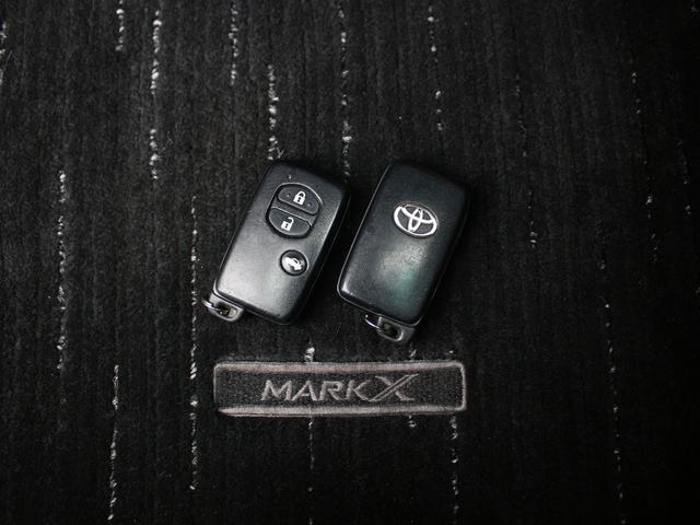 マークＸ プレミアム　ワンオーナー・半革暖電動シート・純正ナビ・バックカメラ・Ｂｌｕｅｔｏｏｔｈ接続・スマートキー・プッシュスタート・ＥＴＣ・クルーズコントロール・ＨＩＤヘッドライト・フォグランプ・純正１６インチＡＷ（25枚目）