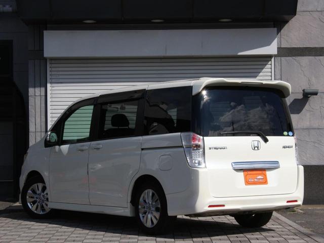 ステップワゴンスパーダ S サイドリフトアップシート車 両側電動スライドドア・HDDナビ・フルセグ・バックカメラ・ドライブレコーダー・パドルシフト・キーレス・HIDヘッドライト・フォグランプ・純正16インチAW・ウインカーミラー・オートエアコン・ドアバイザ(32枚目)
