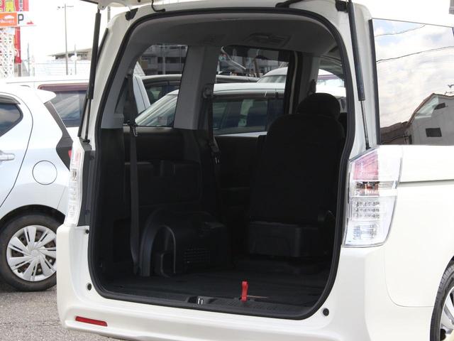 ステップワゴンスパーダ S サイドリフトアップシート車 両側電動スライドドア・HDDナビ・フルセグ・バックカメラ・ドライブレコーダー・パドルシフト・キーレス・HIDヘッドライト・フォグランプ・純正16インチAW・ウインカーミラー・オートエアコン・ドアバイザ(38枚目)