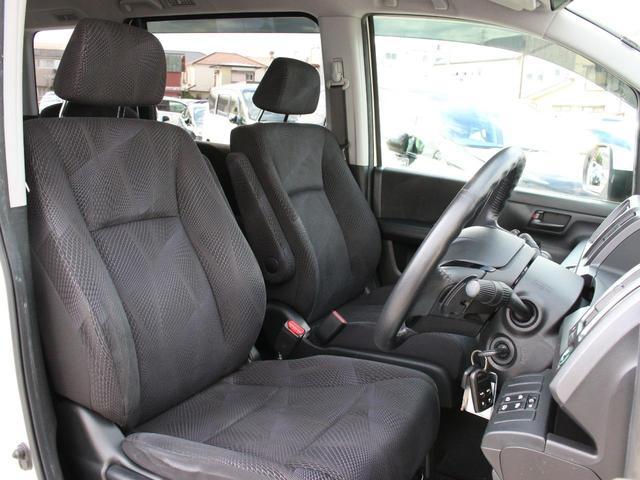 ステップワゴンスパーダ S サイドリフトアップシート車 両側電動スライドドア・HDDナビ・フルセグ・バックカメラ・ドライブレコーダー・パドルシフト・キーレス・HIDヘッドライト・フォグランプ・純正16インチAW・ウインカーミラー・オートエアコン・ドアバイザ(41枚目)