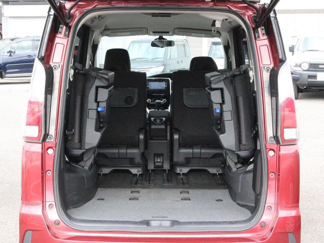 セレナ ハイウェイスター Vセレクション 両側パワースライドドア・SDナビ・フルセグ・バックカメラ・Bluetooth接続・ETC・クルーズコントロール・インテリキー・プッシュスタート・LEDヘッドライト・フォグランプ・純正16インチAW(14枚目)