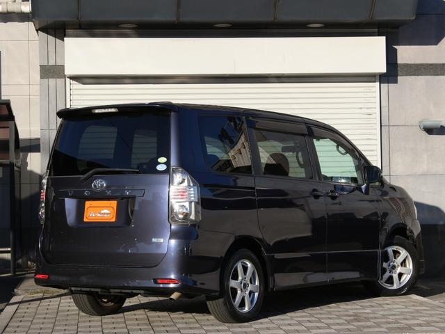 ヴォクシー ＺＳ　両側電動スライドドア・ＨＤＤナビ・フルセグ・バックカメラ・ＥＴＣ・Ｒフリップダウンモニター・パドルシフト・スマートキー・プッシュスタート・ＨＩＤヘッドライト・フォグランプ・社外１６インチＡＷ・Ａ／ＡＣ（29枚目）