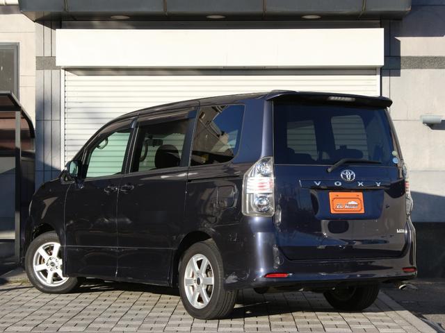 ヴォクシー ＺＳ　両側電動スライドドア・ＨＤＤナビ・フルセグ・バックカメラ・ＥＴＣ・Ｒフリップダウンモニター・パドルシフト・スマートキー・プッシュスタート・ＨＩＤヘッドライト・フォグランプ・社外１６インチＡＷ・Ａ／ＡＣ（30枚目）