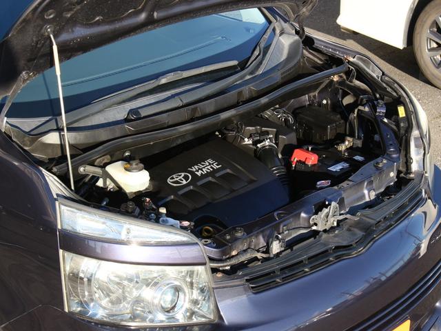 ヴォクシー ＺＳ　両側電動スライドドア・ＨＤＤナビ・フルセグ・バックカメラ・ＥＴＣ・Ｒフリップダウンモニター・パドルシフト・スマートキー・プッシュスタート・ＨＩＤヘッドライト・フォグランプ・社外１６インチＡＷ・Ａ／ＡＣ（31枚目）