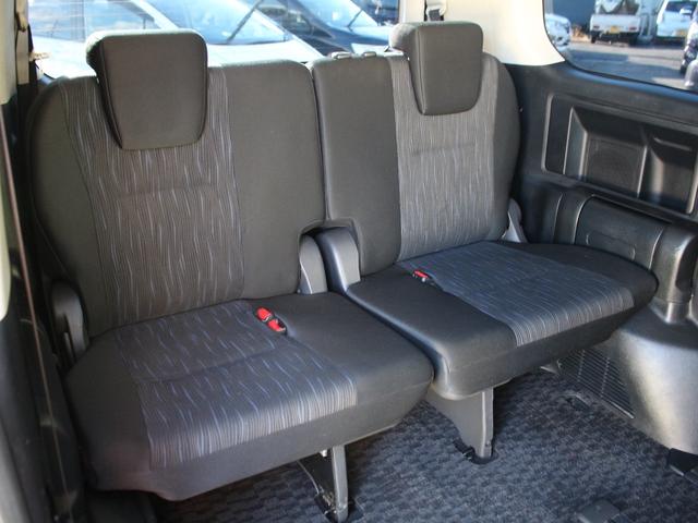 ヴォクシー ＺＳ　煌　後期型・両側パワースライドドア・ＴＥＩＮ車高調・ＨＩＤヘッドライト・ドライブレコーダー・パドルシフト・スマートキー・プッシュスタート・社外ＡＷ・ウインカーミラー・オートエアコン・ドアバイザー（39枚目）