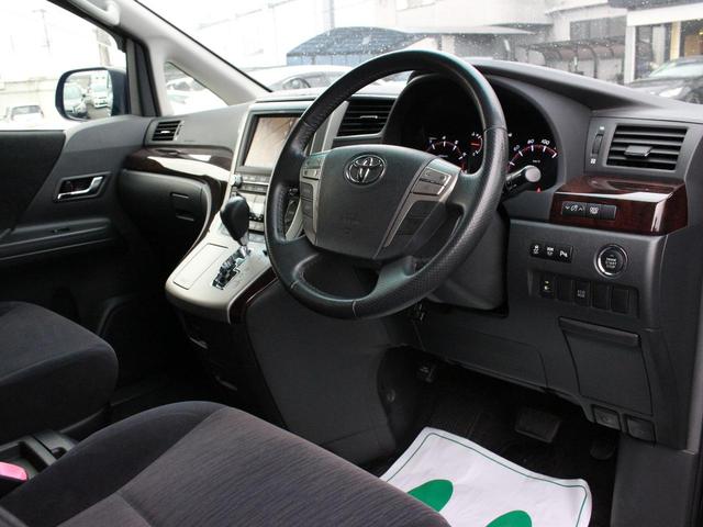 アルファード 240S 後期型・サンルーフ・パワースライドドア・純正ナビ・フルセグ・バックカメラ・Bluetooth接続・Rフリップダウンモニター・ETC・コーナーセンサー・スマートキー・プッシュスタート・HIDヘッドライト(40枚目)