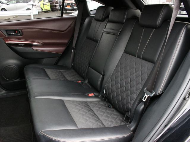 ハリアー プレミアム　サンルーフ・ＷＡＬＤフルエアロ・９ｉｎナビ・ＥＴＣ・フルセグ・バックカメラ・Ｂｌｕｅｔｏｏｔｈ接続・クルーズコントロール・レーンキープアシスト・プッシュスタート・ＬＥＤヘッドライト・フォグランプ（13枚目）