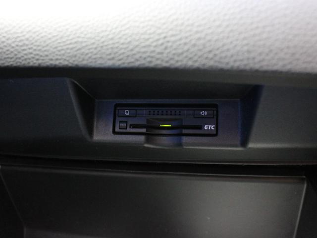 ハリアー プレミアム　サンルーフ・ＷＡＬＤフルエアロ・９ｉｎナビ・ＥＴＣ・フルセグ・バックカメラ・Ｂｌｕｅｔｏｏｔｈ接続・クルーズコントロール・レーンキープアシスト・プッシュスタート・ＬＥＤヘッドライト・フォグランプ（20枚目）