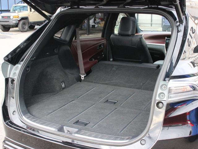 ハリアー プレミアム　サンルーフ・ＷＡＬＤフルエアロ・９ｉｎナビ・ＥＴＣ・フルセグ・バックカメラ・Ｂｌｕｅｔｏｏｔｈ接続・クルーズコントロール・レーンキープアシスト・プッシュスタート・ＬＥＤヘッドライト・フォグランプ（40枚目）