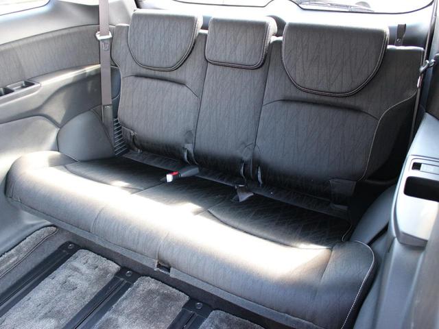 オデッセイ アブソルート 両側パワースライドドア・Gathersナビ・ETC・フルセグ・バックカメラ・Bluetooth・衝突軽減ブレーキ・クルーズコントロール・スマートキー・プッシュスタート・パドルシフト・LEDヘッドライト(13枚目)